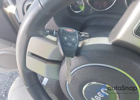 2014 Jeep Patriot Limited z USA, uszkodzony, nr VIN 1C4NJRCB5ED928469